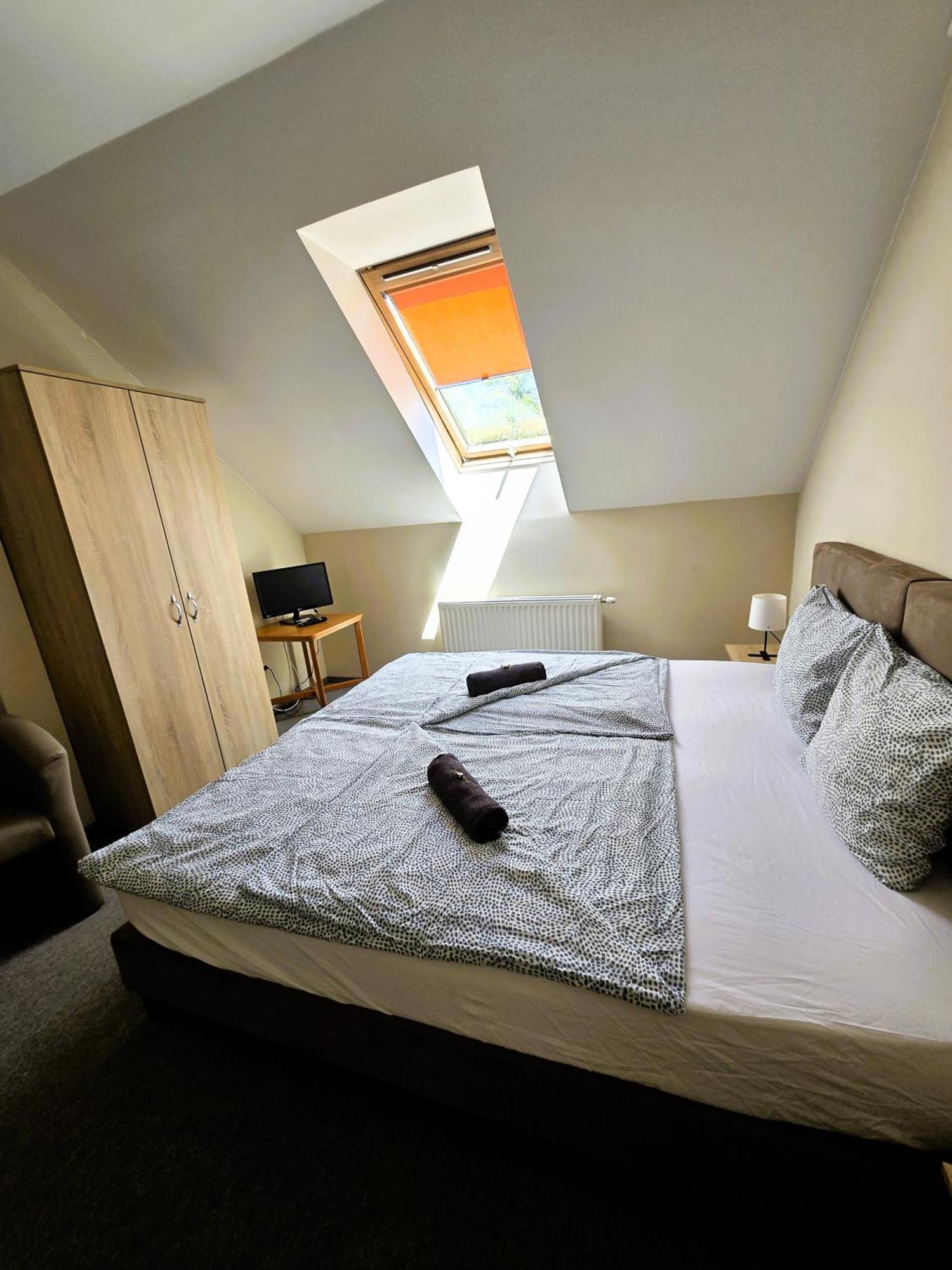 Mediterran Vendeghaz Guest house *