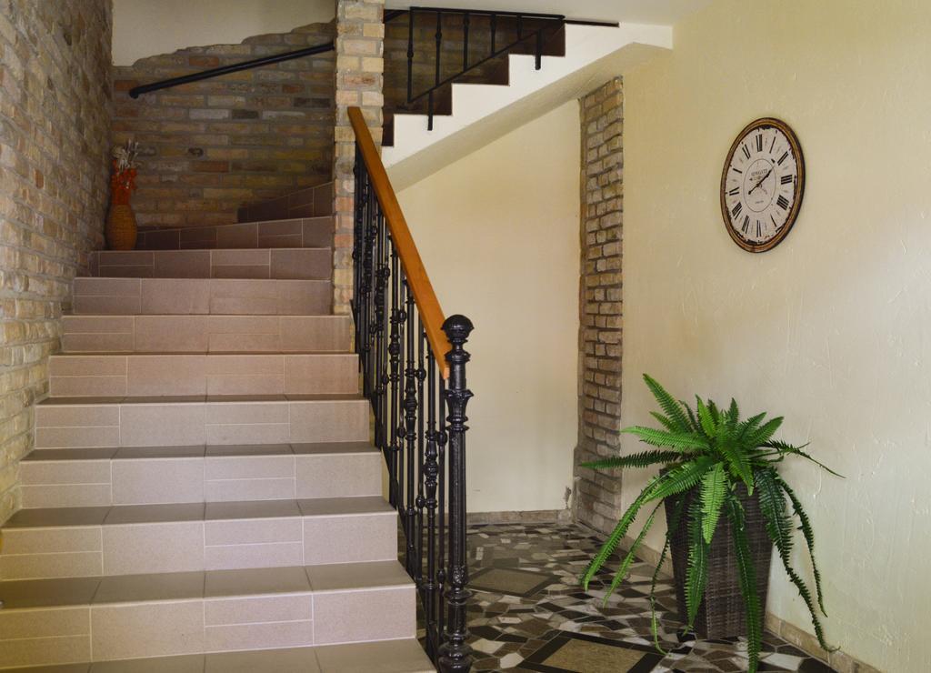 Mediterran Vendeghaz Guest house *