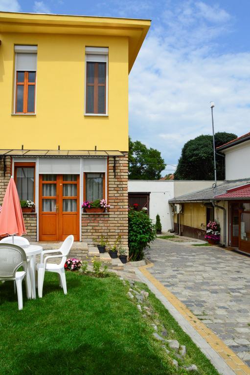 Mediterran Vendeghaz Guest house Kecskemet